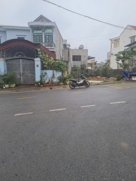 A403 - đất mặt tiền kinh doanh - khu 9 - Thanh Sơn