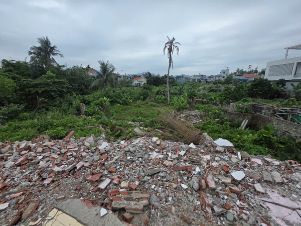 A476 - ô số 2 -  khu 8 - Thanh Sơn