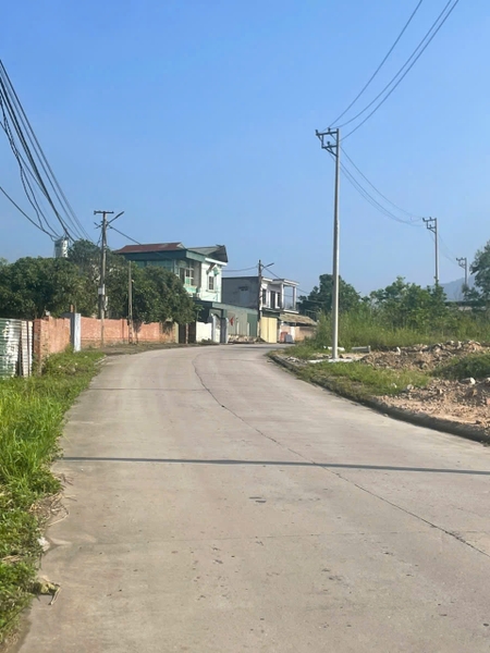 A523 - khu 10 - Thanh sơn - Uông Bí