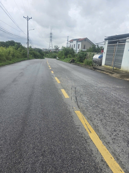 A528 - Đất mặt tiền kinh doanh - khu 10 - Thanh Sơn - Uông Bí