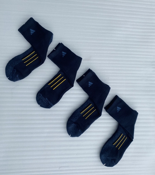 Tất Adidas thể thao xuất dư nam cổ trung, màu đen, set 4