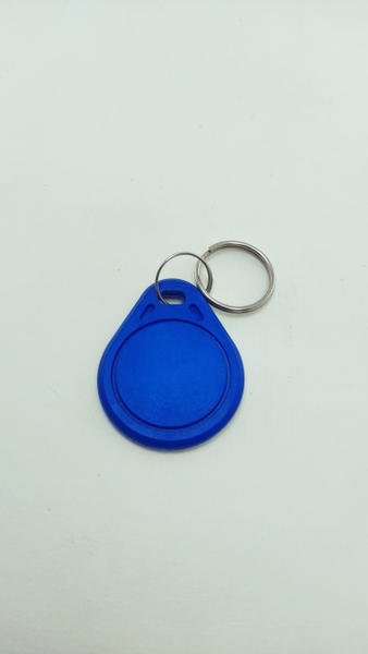 Vòng tay và tag RFID