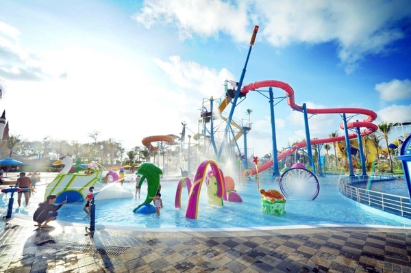 Phá Đảo Vinpearl Cửa Sót: Tọa Độ Ăn Chơi - Nghỉ Dưỡng "Hot" Nhất Hà Tĩnh 2026