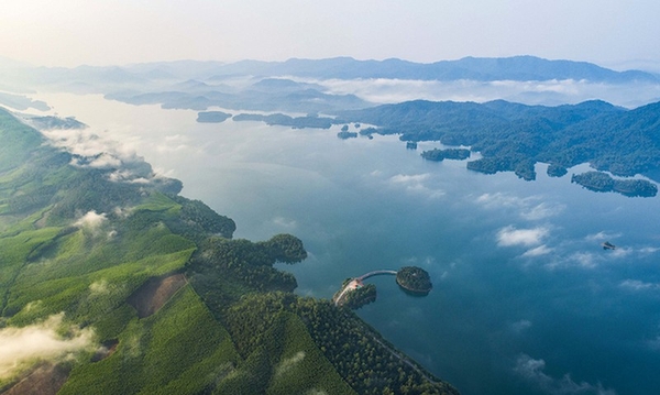 Hồ Kẻ Gỗ Hà Tĩnh