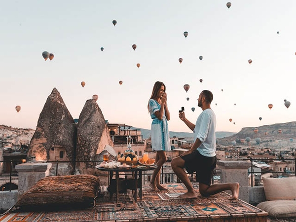 Cầu Hôn – Hành Động Nhỏ Mang Ý Nghĩa Lớn Trong Tình Yêu Và Hôn Nhân