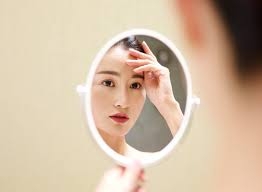 Ái Kỷ Là Gì? Hiểu Đúng Về Người Ái Kỷ Và Cách Nhận Biết