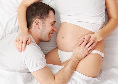 Quan Hệ Khi Mang Thai Có Ảnh Hưởng Gì Không? An Toàn Hay Nguy Hiểm?