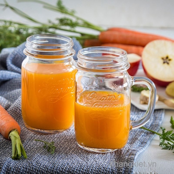 ly thuy tinh nap thiec tay cam quattro 415ml bormioli rocco