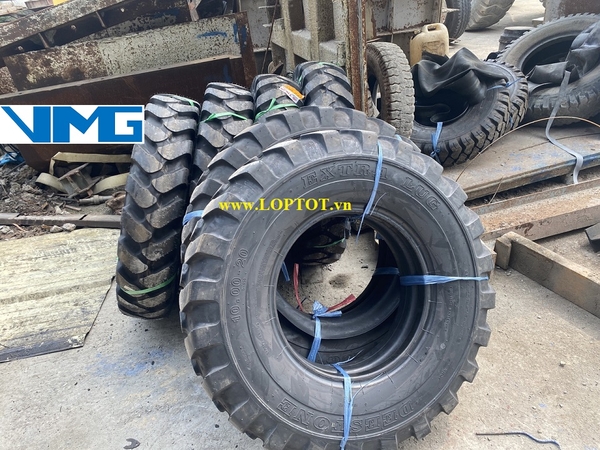 Lốp Deestone Thái Lan 9.00-20