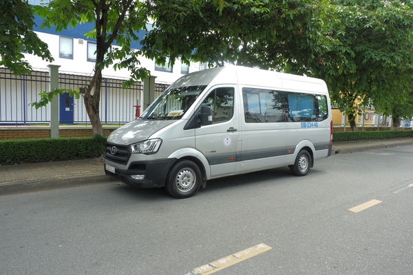 XE ĐƯA ĐÓN HỌC SINH 16 CHỖ