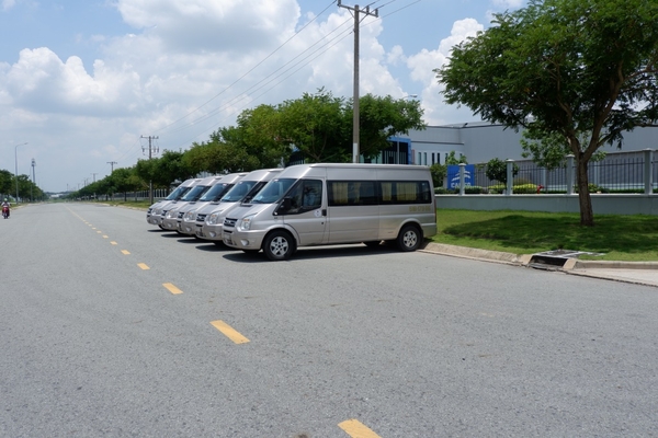 XE ĐƯA ĐÓN CB-CNV 16 CHỖ