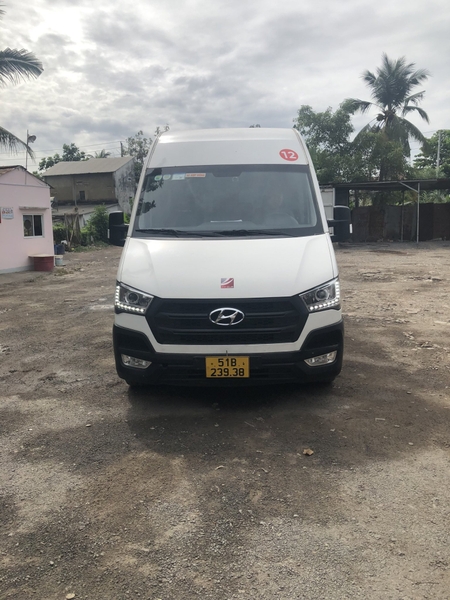 BÁN XE Hyundai Solati H350