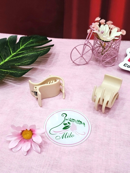 Kẹp cua 5 răng tone màu trà sữa