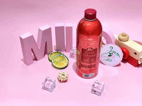 Sữa tắm nước hoa Tesori d'Oriente - 500ml (màu đỏ)