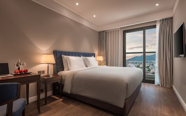 Khách sạn Altara Suites Đà Nẵng