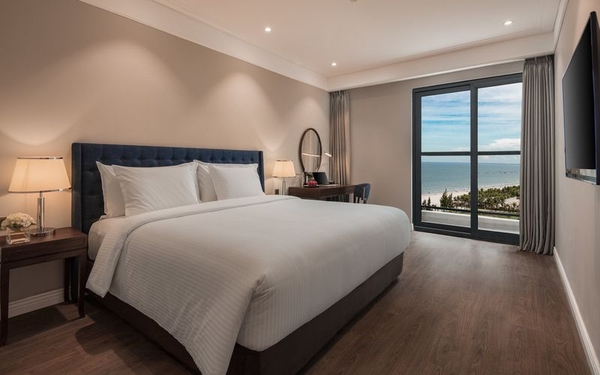 Khách sạn Altara Suites Đà Nẵng