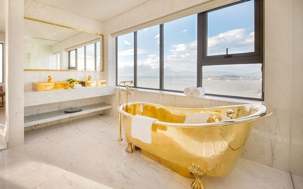 Danang Golden Bay