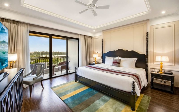 Melia Vinpearl Cửa Hội Beach Resort