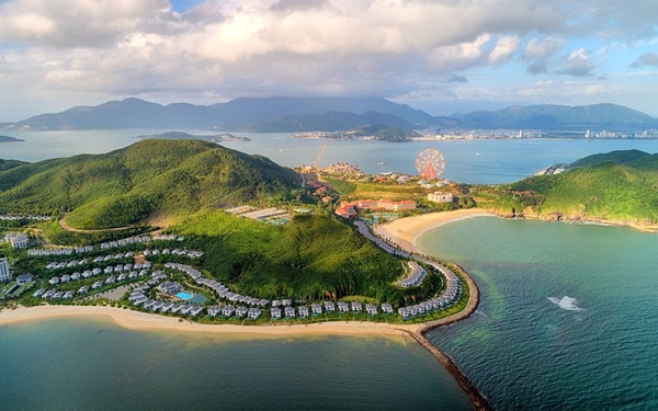 Vinpearl Discovery Sealink Nha Trang