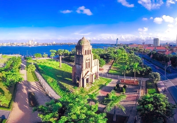 TOUR DU LỊCH QUẢNG BÌNH 4 NGÀY 3 ĐÊM TRỌN GÓI: PHONG NHA KẺ BÀNG – BIỂN NHẬT LỆ – SUỐI NƯỚC MOỌC – VŨNG CHÙA