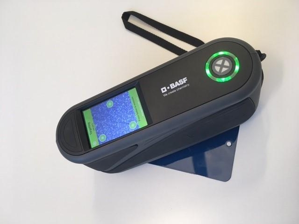 DIGITAL COLOR RETRIEVAL WITH SPECTROPHOTOMETER