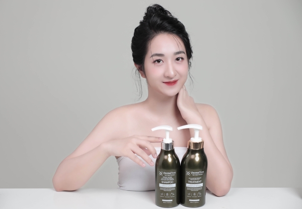 Dermathree Thảo Dược – Linh Hồn của COMHJ và Bí Quyết Chăm Sóc Tóc Từ Thiên Nhiên