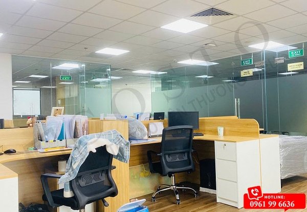 báo giá cửa kính văn phòng