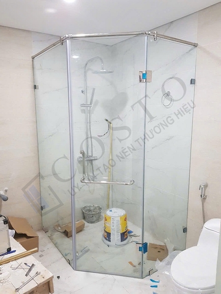 Cabin phòng tắm đứng