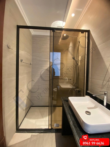 Cabin tắm kính