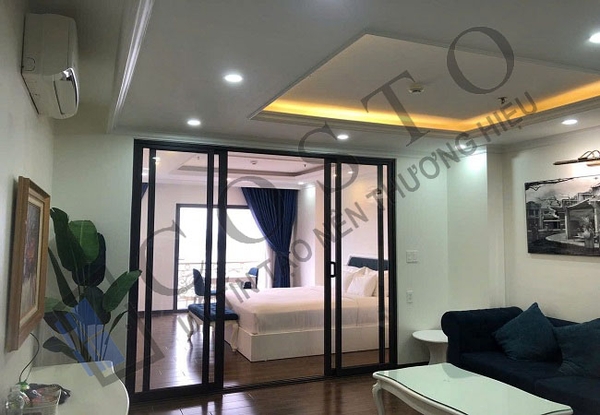 Cửa đi lùa 4 cánh xingfa hệ 55