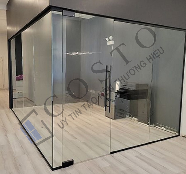 Cửa kính cường lực bao nhiêu tiền 1m2