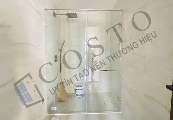 Cửa kính nhà tắm
