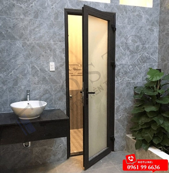cửa nhà vệ sinh nhôm Xingfa