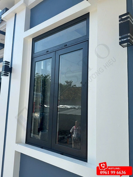 cửa nhôm Xingfa màu xám đá cao cấp