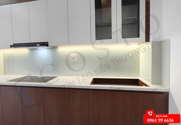 dán kính bếp cường lực