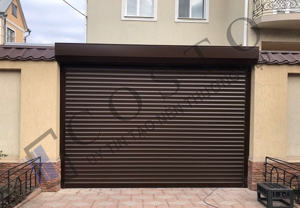 giá cửa cuốn khe thoáng