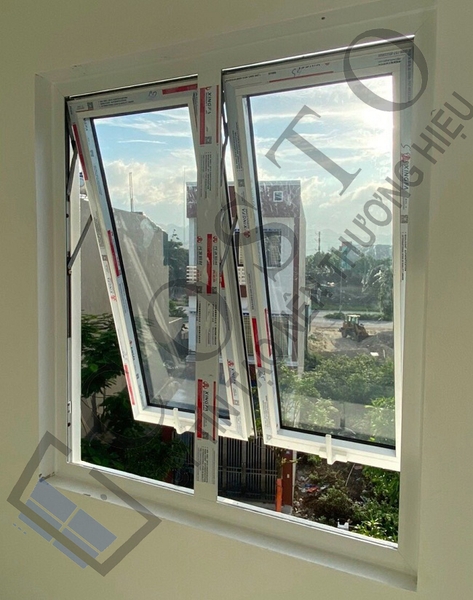 giá cửa kính cường lực 2 cánh