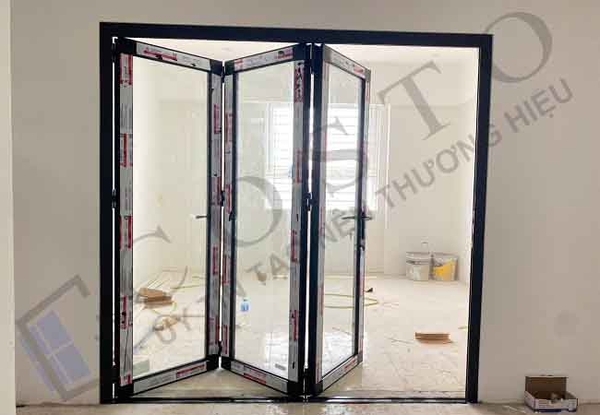 giá cửa nhôm xếp trượt