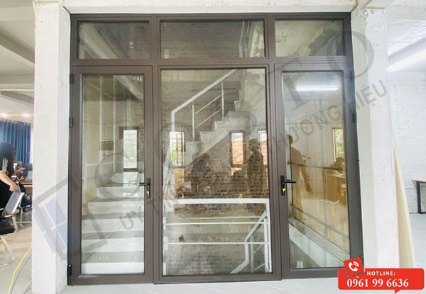 kinh nghiệm mua cửa nhôm kính