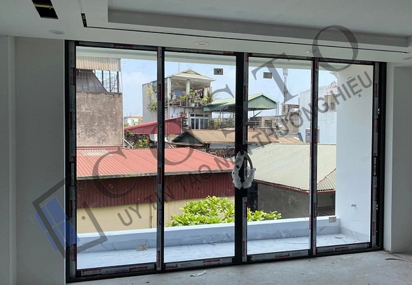 Mẫu cửa nhôm 4 cánh lùa