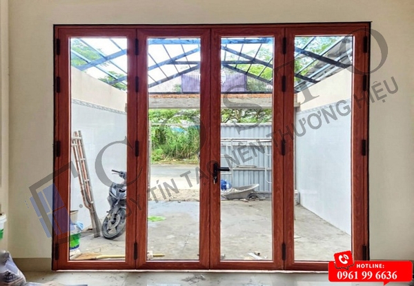 mẫu cửa nhôm giả gỗ 4 cánh đẹp