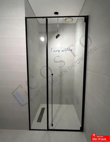phòng tắm kính cho nhà nhỏ