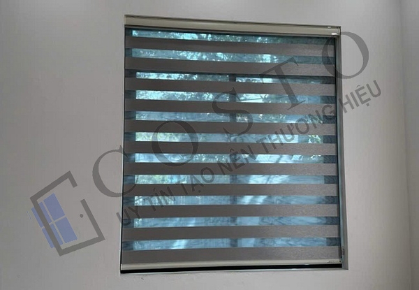 Rèm cầu vồng bao nhiêu tiền 1m2