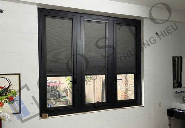Rèm tổ ong lắp trên kính
