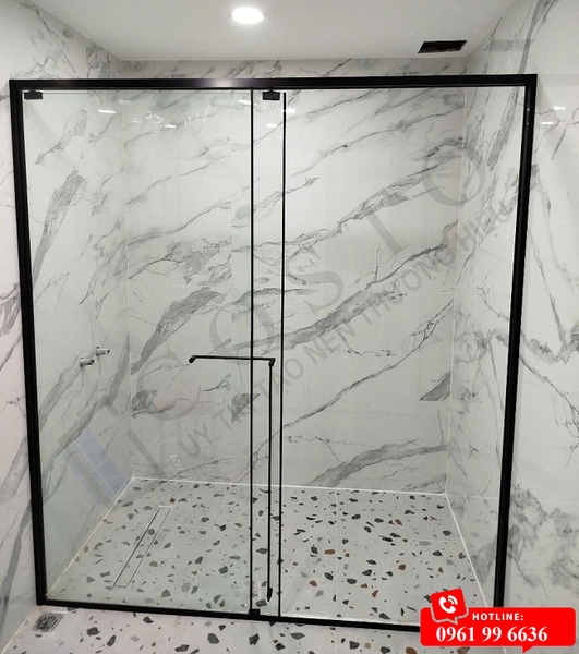 Vách kính phòng tắm giá bao nhiêu