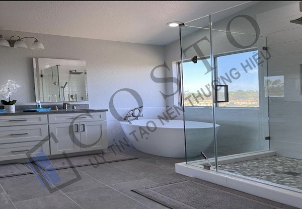 Vách kính phòng tắm nhỏ