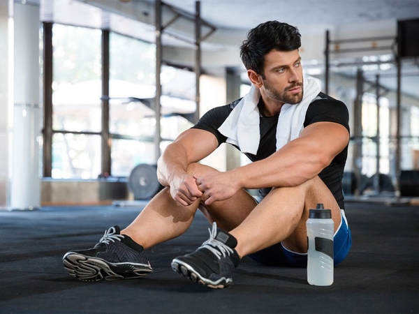 Tất tần tật bí quyết chọn mua quần áo thể thao nam chất lượng nhất