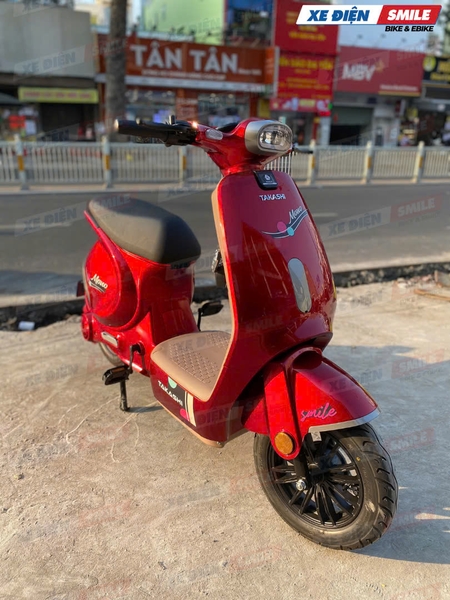 hình ảnh xe điện takashi màu đỏ