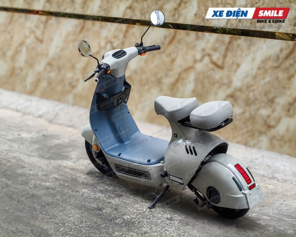 Xe đạp điện Hottrend J1 trang bị lốp không săm