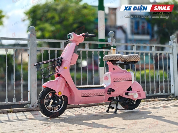 Xe Điện Hottrend Dylexe K1 màu hồng nữ tính